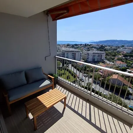 T3 75m² Incroyable Vue Mer/piscine/tennis/terrasse 4* Antibes